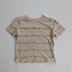 Old Navy Beige Tee with Ants and Leaves